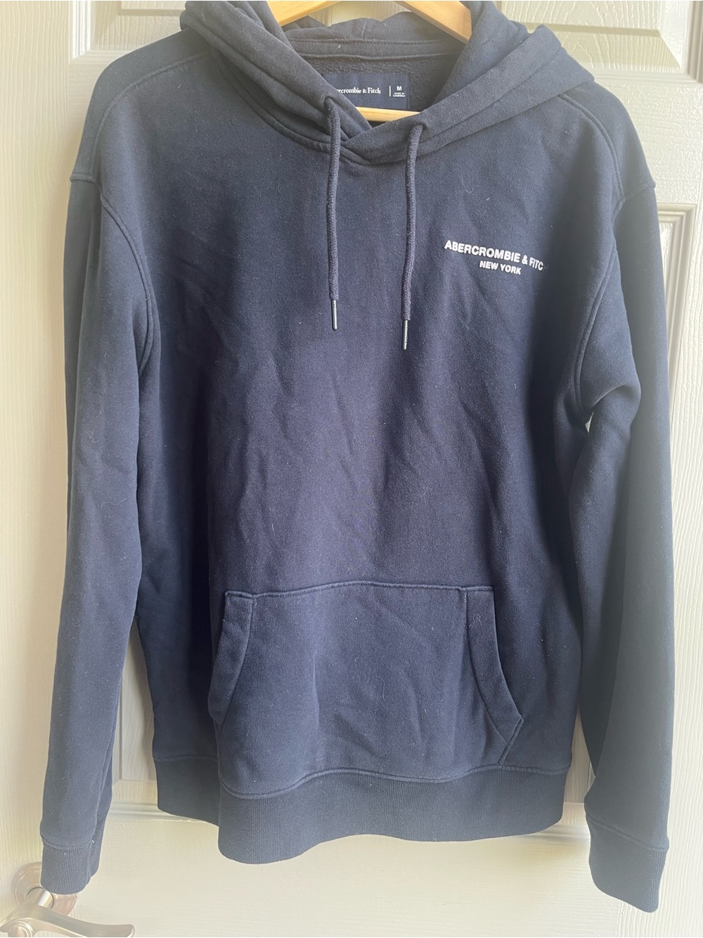Abercrombie & Fitch Men’s Dark Navy Pullover Hoodie
